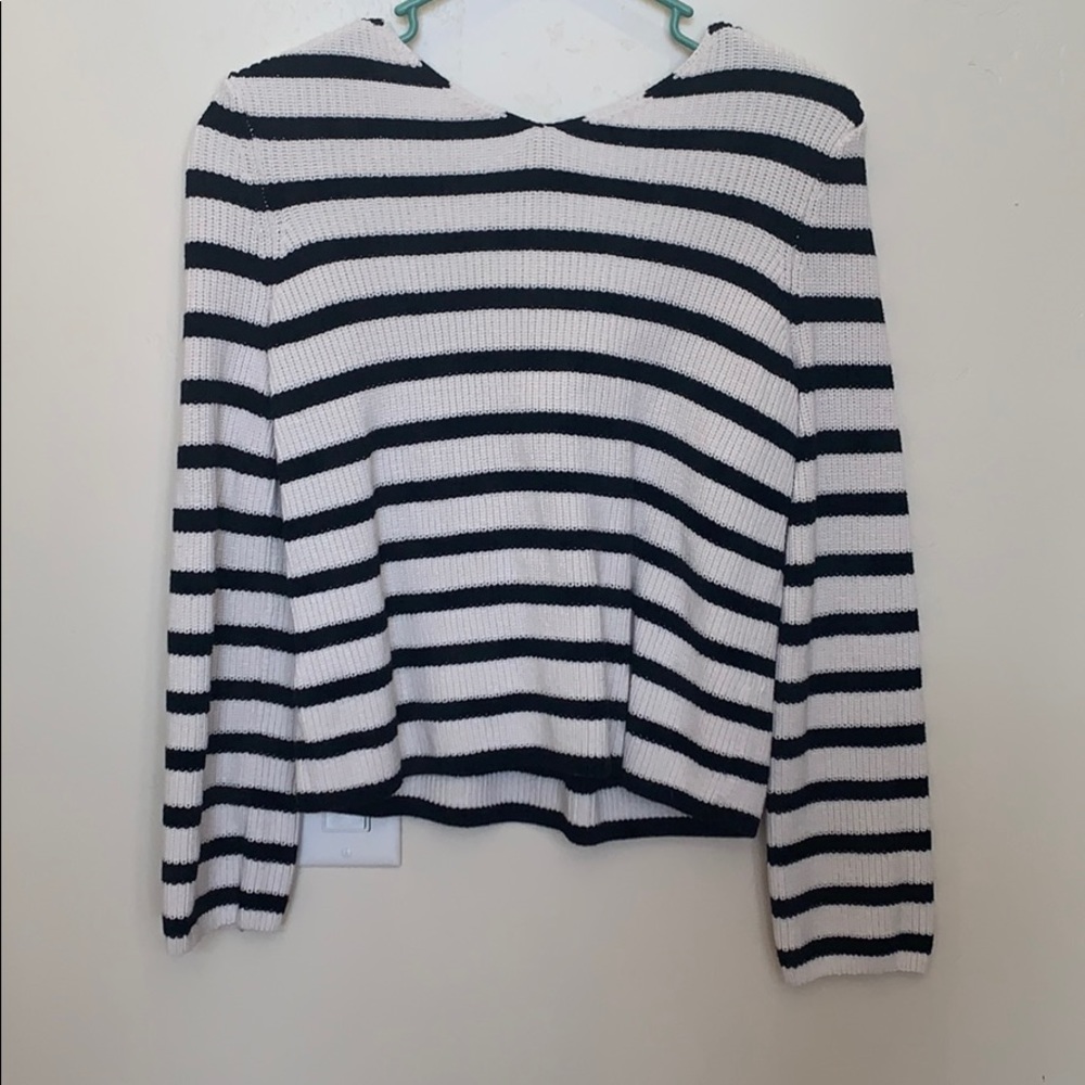 Cropped sweater